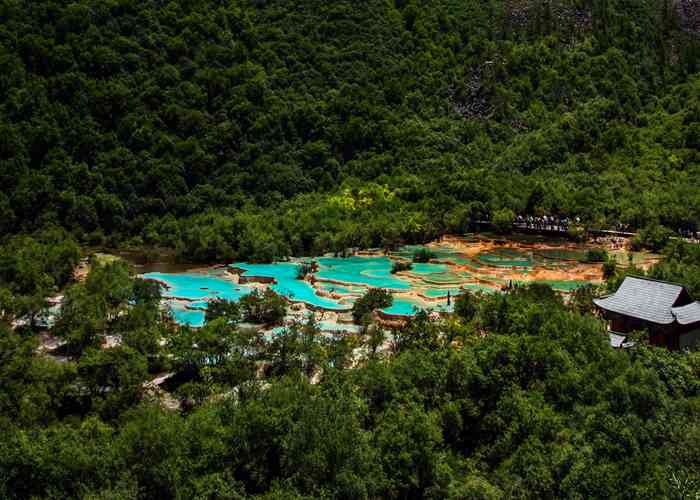 成都旅游租车，这几家本地人常去的租车行，靠谱又省心！-第2张图片-成都租车公司